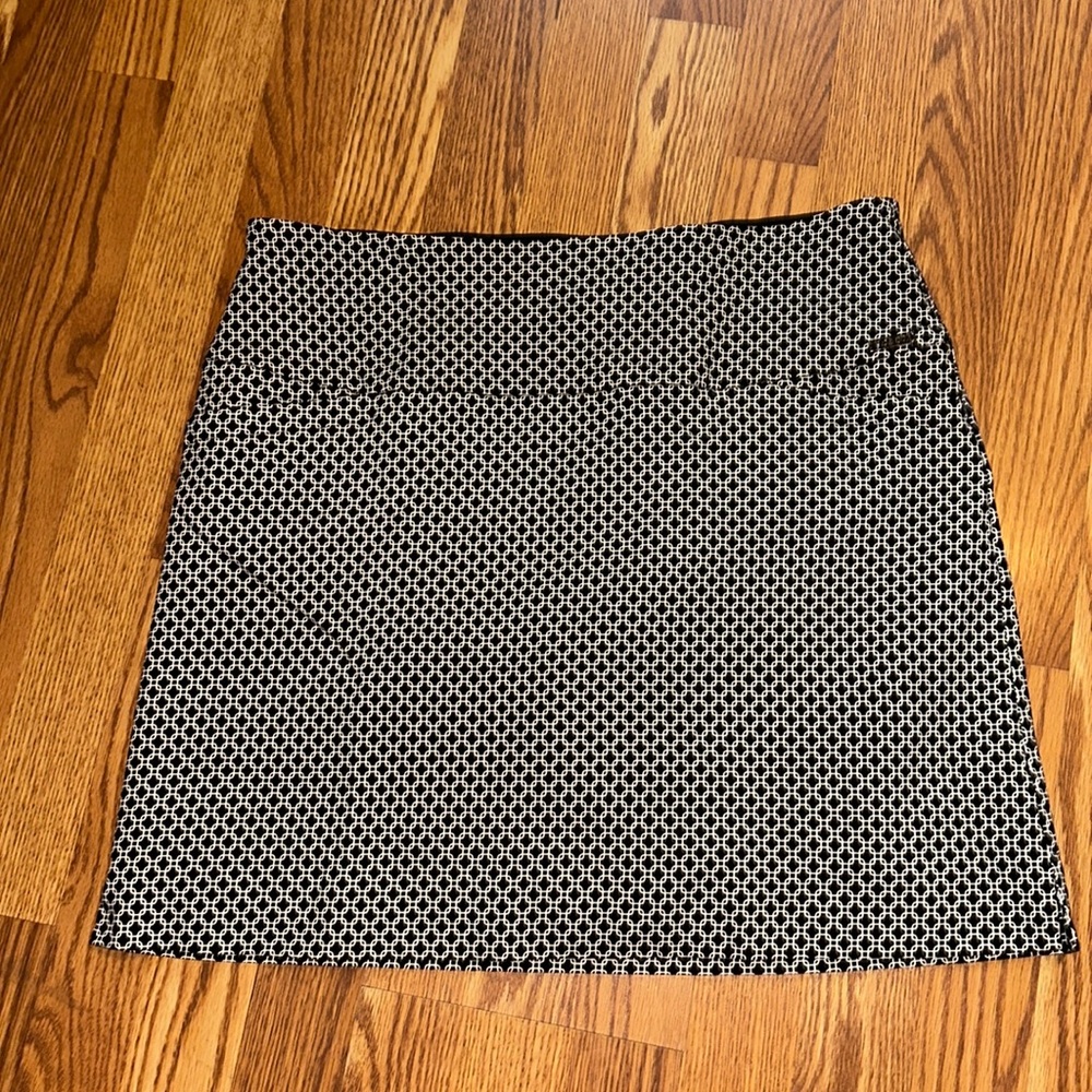 S. C. & CO. Misses Skort Size XL